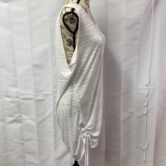 Women’s Beach Coverup - Picture 2 of 3